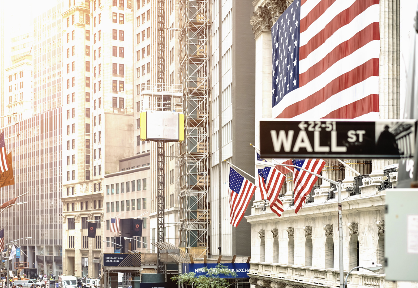 Record Highs and Economic Insights: New York Stock Exchange Traders Prepare for Another Busy Day